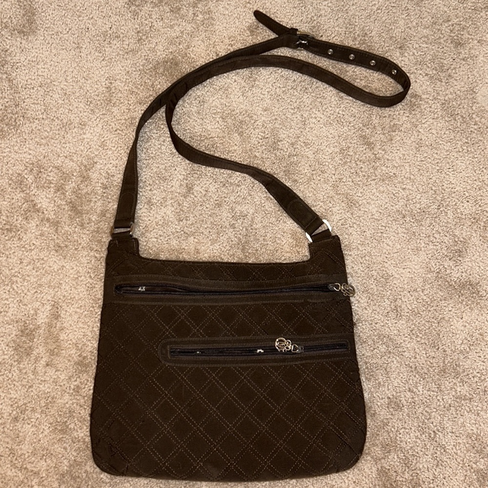 Very Bradley Brown cross body- large size